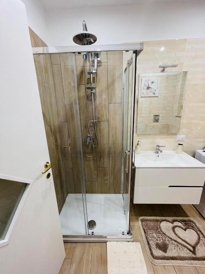 La Dimora Dei Sogni Sedil Capuano Home Suite Неаполь Экстерьер фото