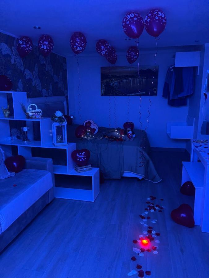 La Dimora Dei Sogni Sedil Capuano Home Suite Неаполь Экстерьер фото
